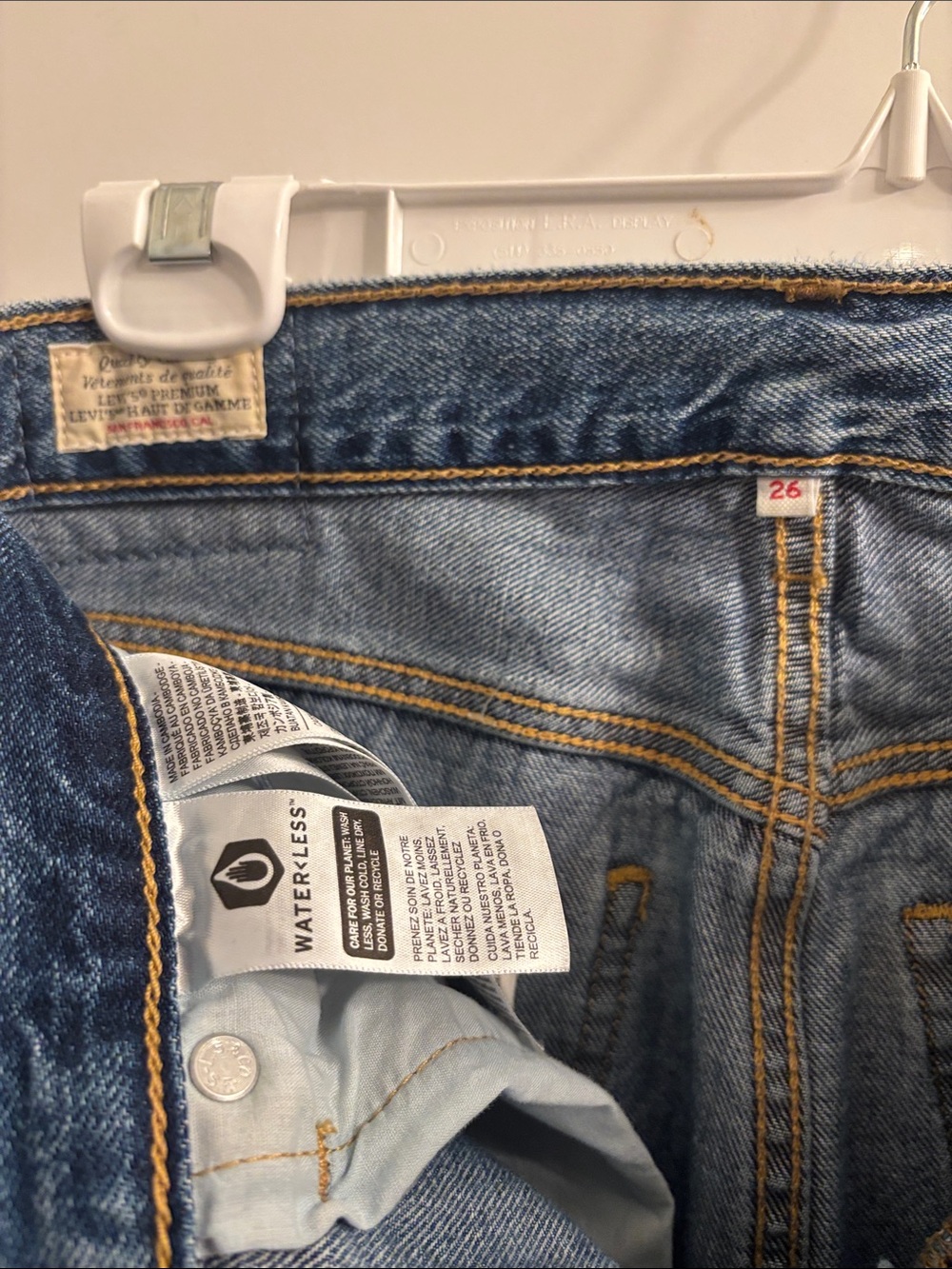 Levi’s Low Rise Women’s Light Wash Maxi Denim Skirt - Classic Blue - Picture 2 of 5